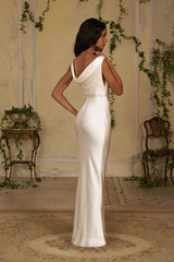 Selene Dress in Pearl